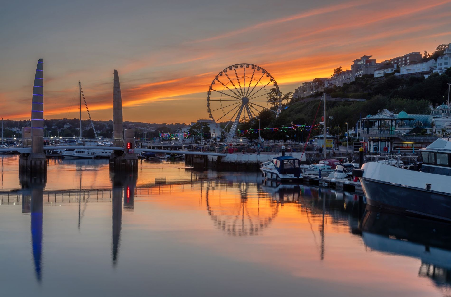 TORQUAY SOGGIORNO STUDIO 2.jpeg